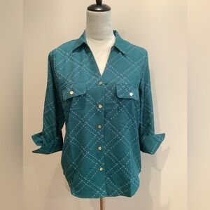 Adrienne Vittadini Green Button-Down Shirt Size S, NWT